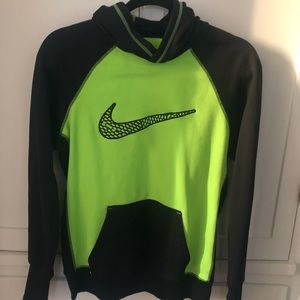 Nike Therma-Fit sweatshirt M